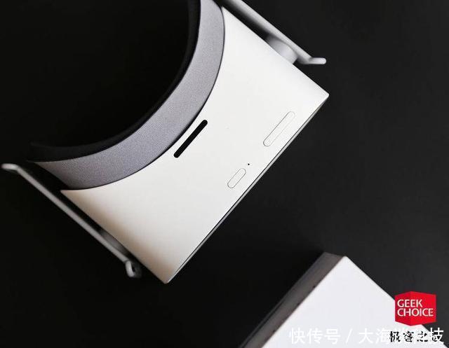 小米 VR 一体机体验:它可能是目前最具性价比