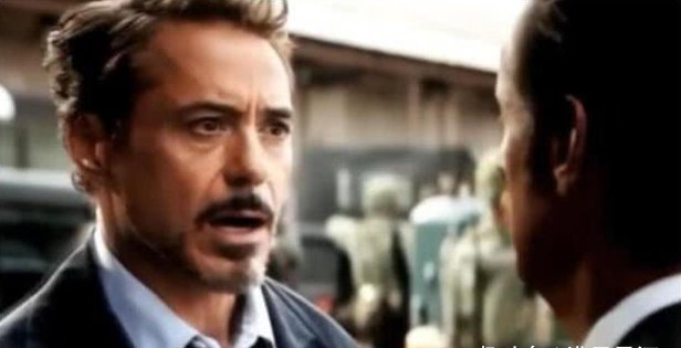 时光：复联4穿越时光后，为何雷神能够与母亲相认，钢铁侠却要瞒着父亲