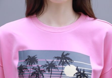 自从有了这样卫衣套装，姐姐就不穿连衣裙了，她还给我买了2套