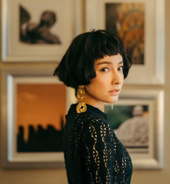 佘诗曼剪“二次元刘海”美成洋娃娃，吴昕却一刀回到解放前!