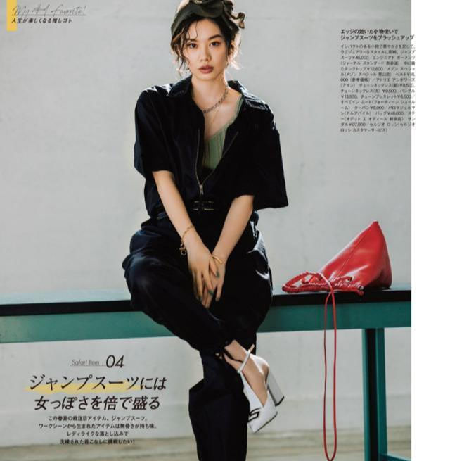  『小黑裙』初夏到了别乱穿!2套最美的“搭配灵感”送给你,满足你的时尚欲