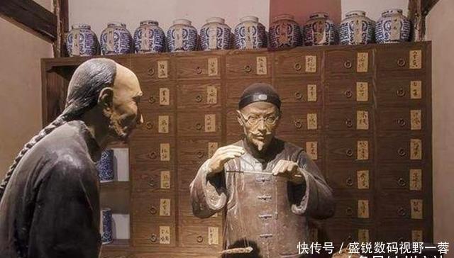 宫廷中最难做的一种工作,无论做的好与不好,最