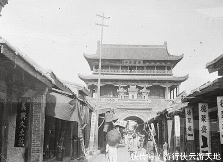 老照片：清末河南的残破景象，街上没有女人