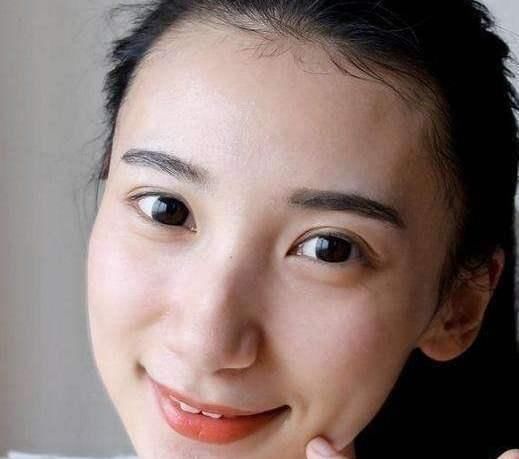  「起床」想要皮肤光滑有弹性，起床后做到这三点，自然就能如愿以偿了