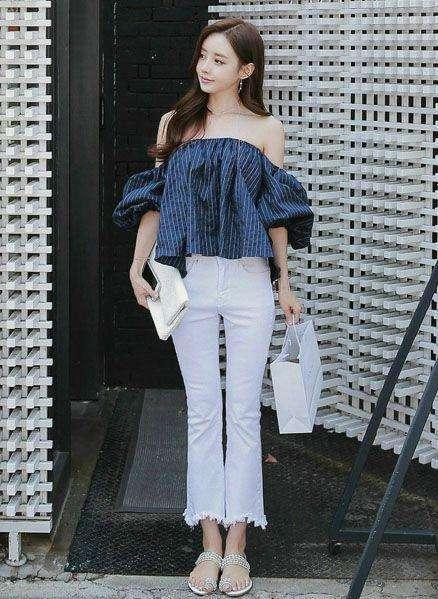 紧身裤充满了迷人的魅力感更显端庄又有韵味,有青春活力的气息