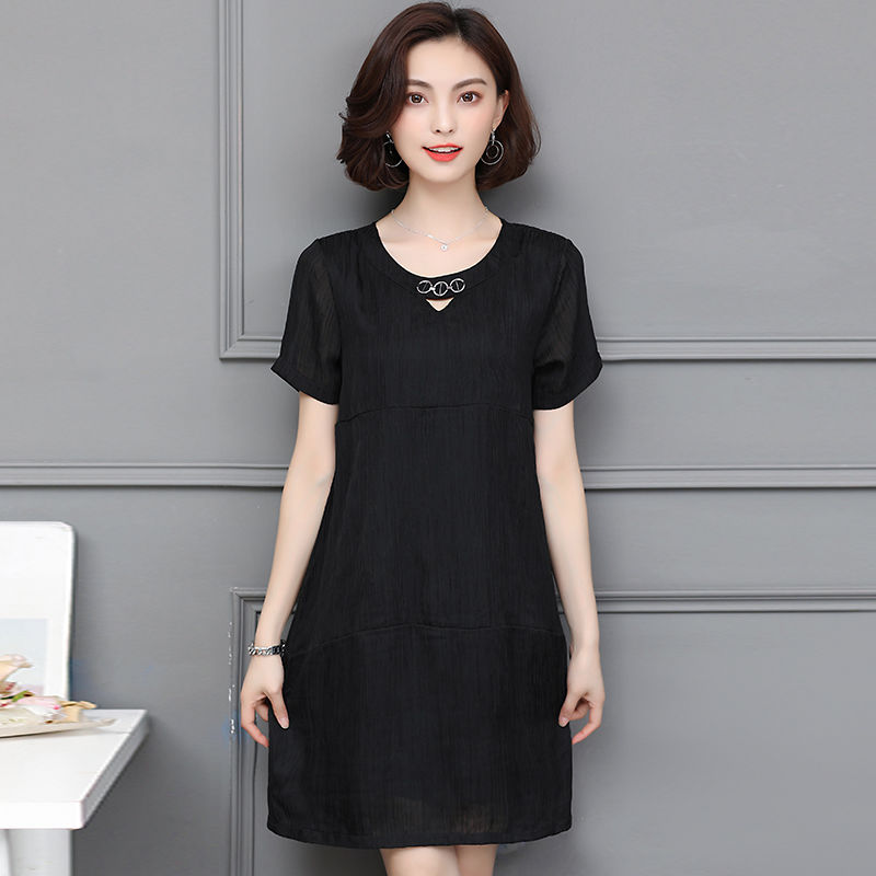 太美了!不骗你!穿这些连衣裙,瞬间迷倒一大片!奔4女人别错过