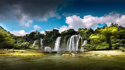 广西最“幸运”的地方，出国比省会还方便，有望成为下一个深圳