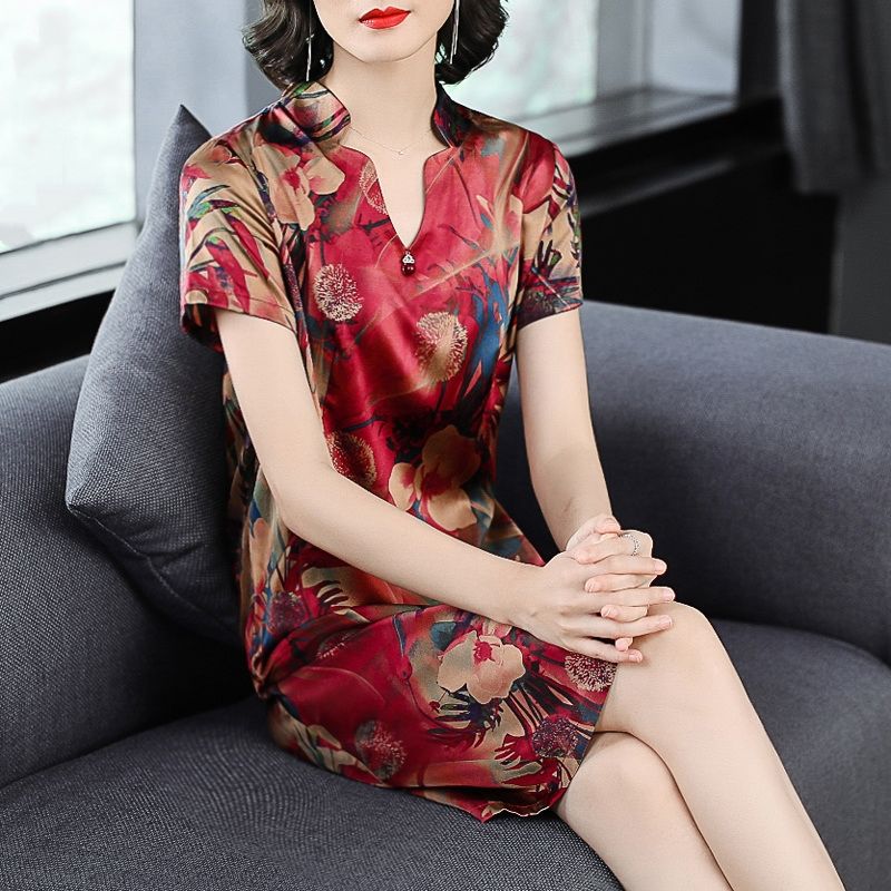 哇塞!妈妈装又出新花样了，婆婆激动地连买6件，美的不像中年人