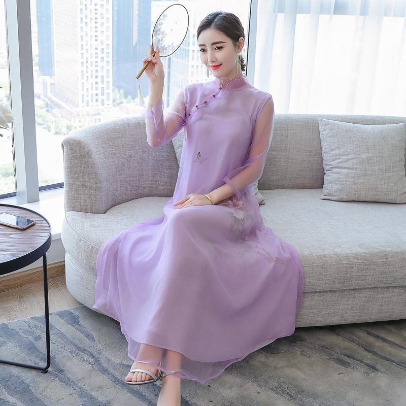 公司晚会，老公给我挑的这“旗袍”性感迷人，一不小心成了焦点