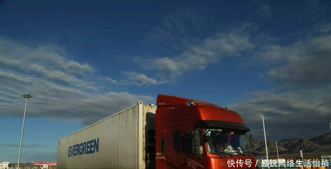  「半月」高速公路免费通行4个半月，卡车司机还不嗨起来！