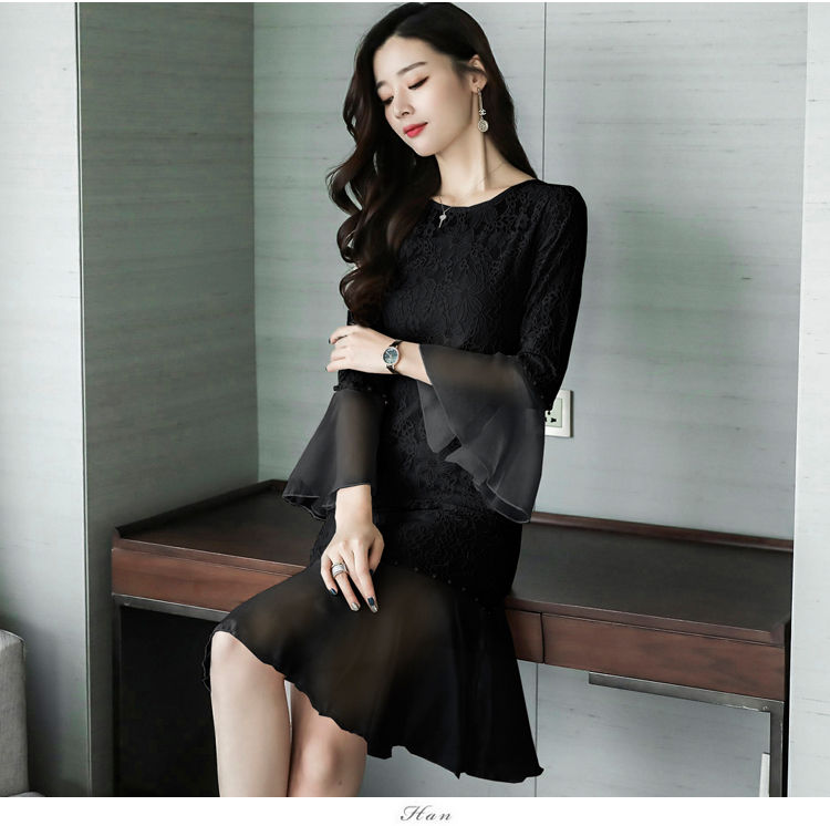 这几款秋装连衣裙，美得挪不开眼，时尚百搭，陪你任性过初秋