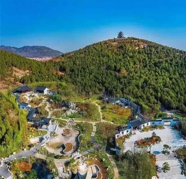 湖 这里有龙腰山公园 登录/注册后可查看大图 这里有佛手山,奎山公园