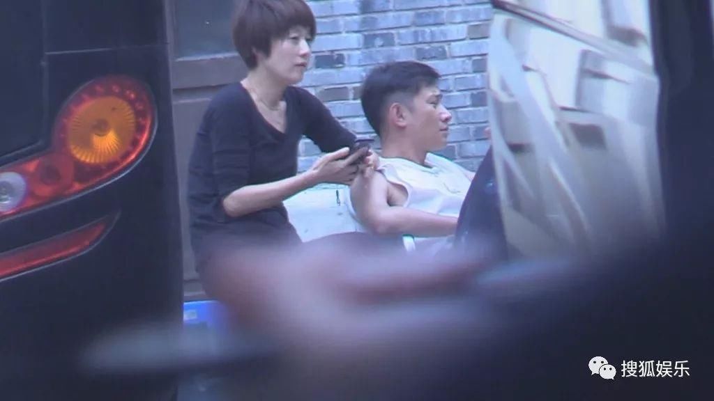 娱乐日报|媒体人章文被曝性侵女生;吴亦凡下场撕虎扑;潘石屹儿子