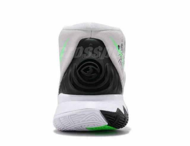  独特@外太空主题风格！这个 Kyrie 6 独特颜色关键点有话题！最近开售！