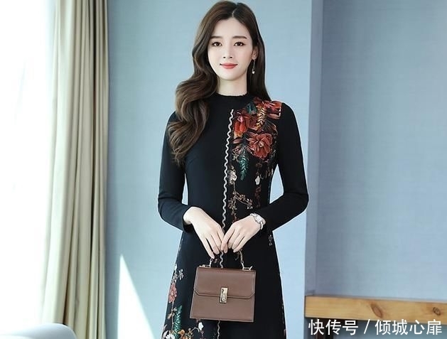 #衣裙#若穿羽绒服的话,不如搭配这几条毛衣裙,美出惊艳身姿