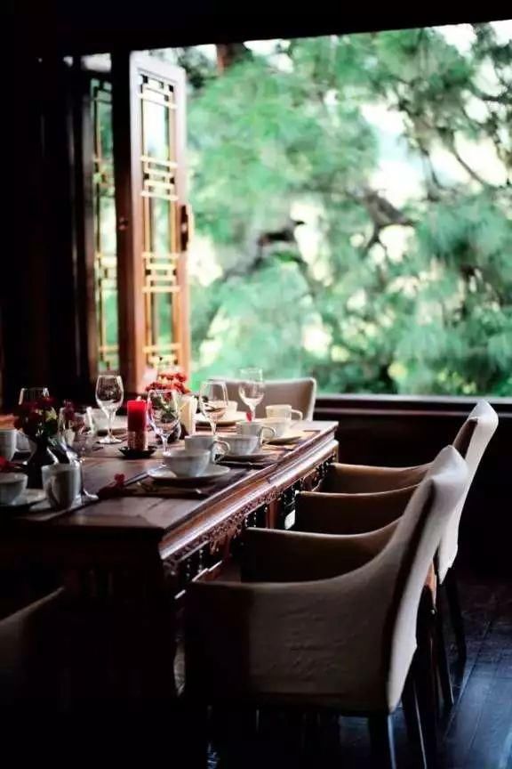 探秘“最美环线”，三步两步便是天堂丨人间指南