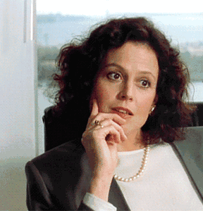 毛晓彤难得性感一回,却暴露了她身材的最大bug!