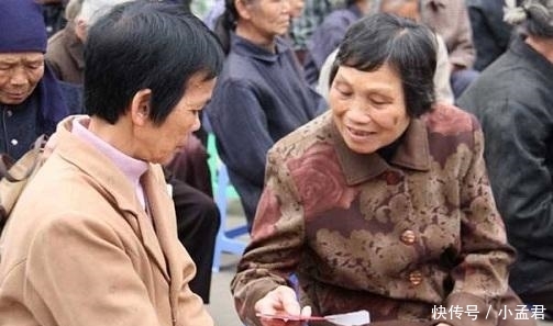  [补缴]补缴养老保险遇冷，专家不懂：交9万块，每月领千元，为啥