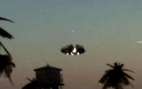 世界著名十大UFO恶作剧事件 麦田怪圈作者坦