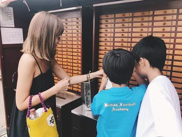 服气| 30+照样美若少女!离婚带娃的她凭啥能做"富豪杀手&quo