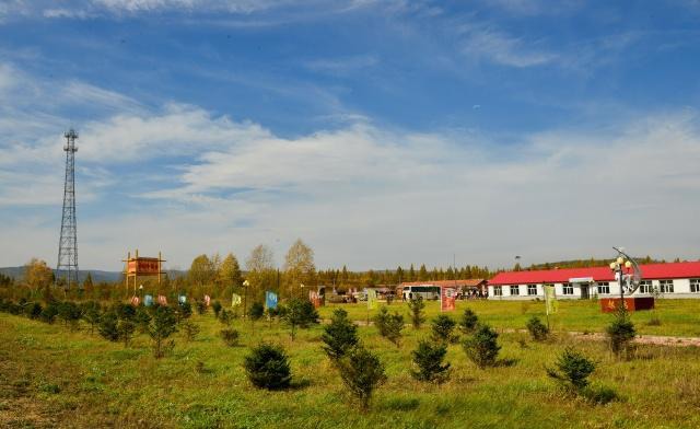这里常住人口只有三户，但是却有三个火车站，还是中国最冷的村子