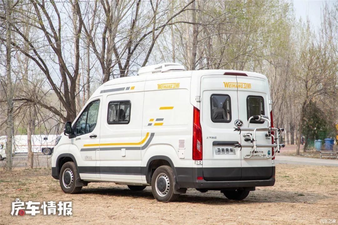  『汽车』开房车旅行担心没电？这款V90房车能用汽车充电桩，电器随便用