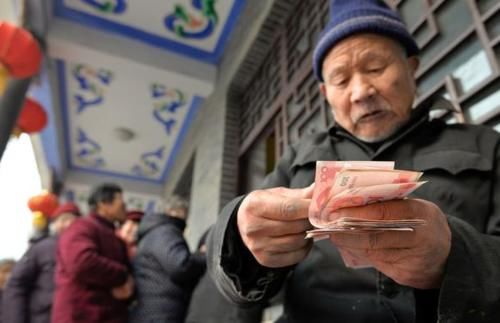  养老金@退休时领取养老金和档案有什么样的关系？档案丢失可以领