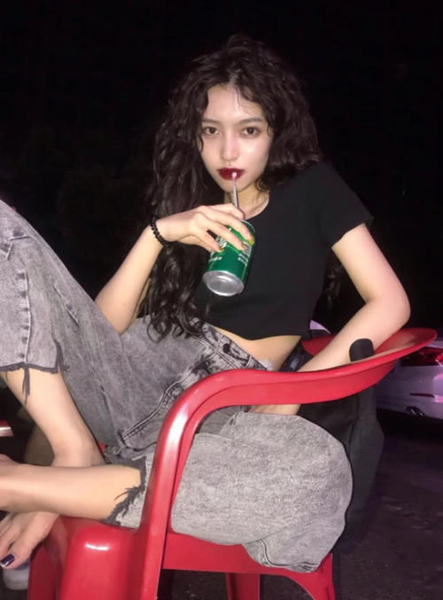  气质■身高160以下的女生，最好避开这三种发型，不仅没气质还很显矮