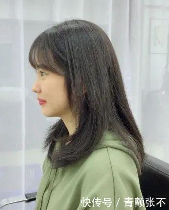  「亚麻」宅出新花招，染发不求人，女团同款发色出街就被夸！