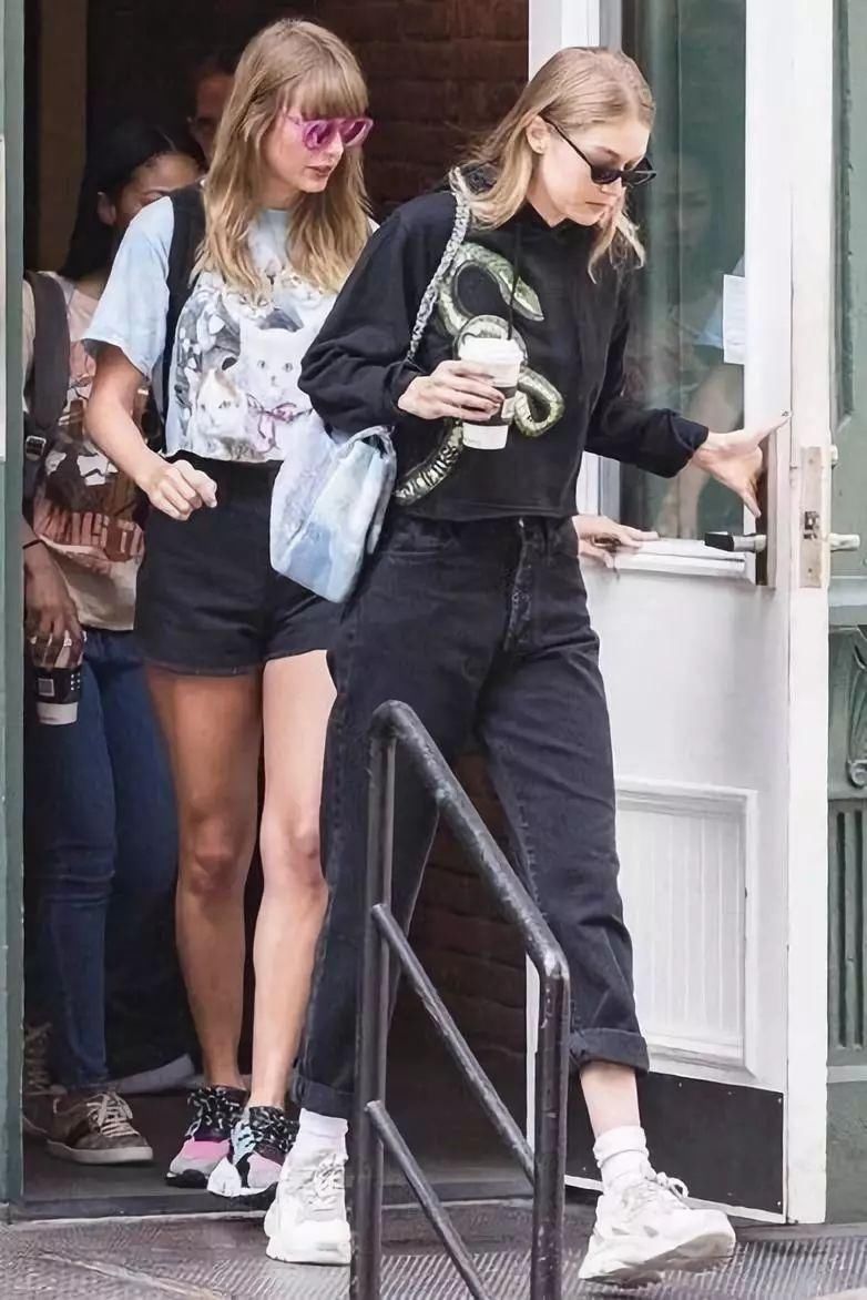 戚薇女儿可以C位出道了, 大S复出胖成水桶腰?|Star星私搭|