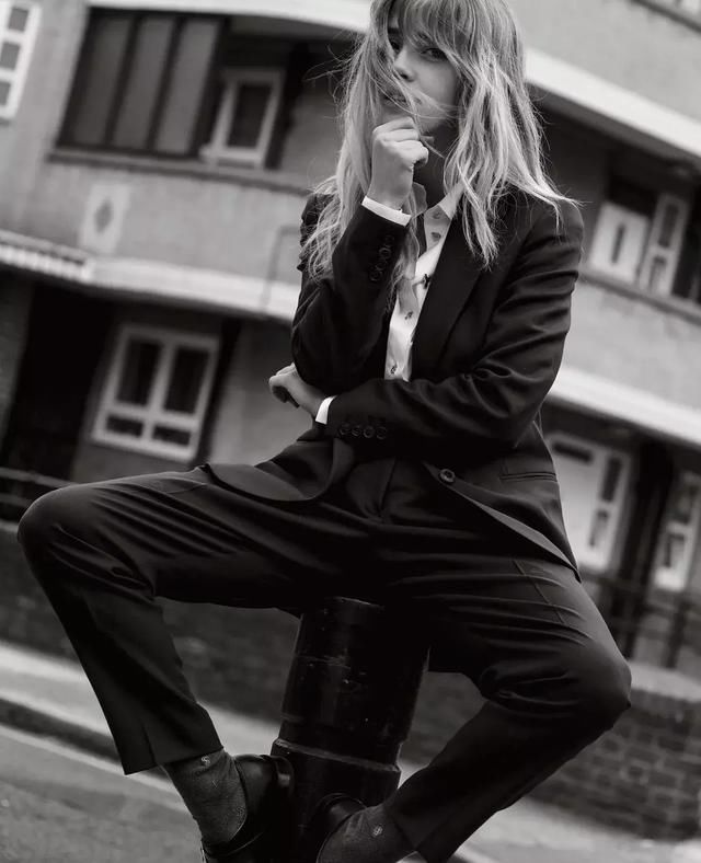 初代博主，最爱的还是她-换季穿衣没灵感?从她身上能找到!