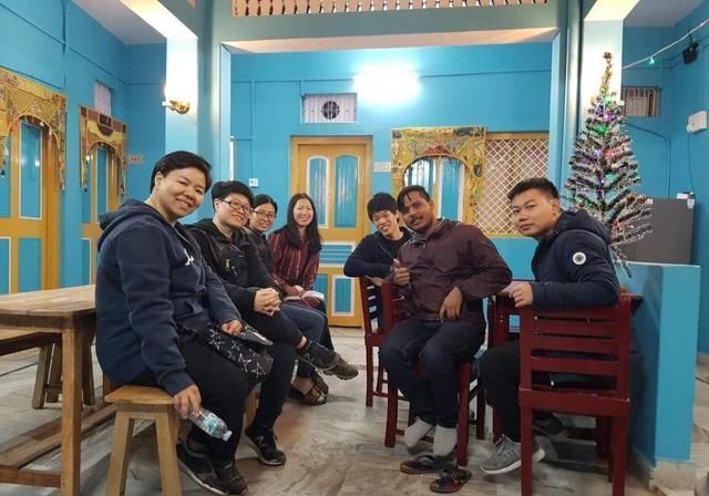 中国姑娘远嫁印度定居恒河畔，借钱开客栈当上老板娘