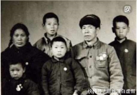 四川104岁老人去世，子女整理遗物时，发现老人还有一个特殊身份