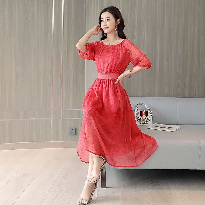 夏日里姐妹淘的各种轰趴聚会,穿上这件名媛连衣裙,让你闪耀全场