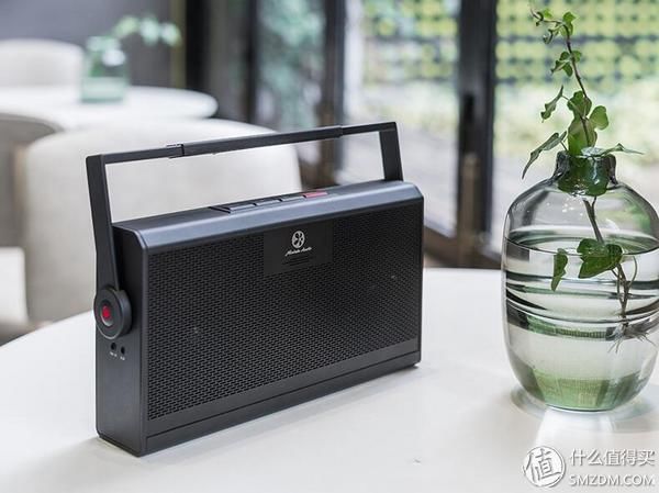 听见你的声音 篇五:蓝牙音箱选购法则:从百元到上千元,这些无线音箱不可错过