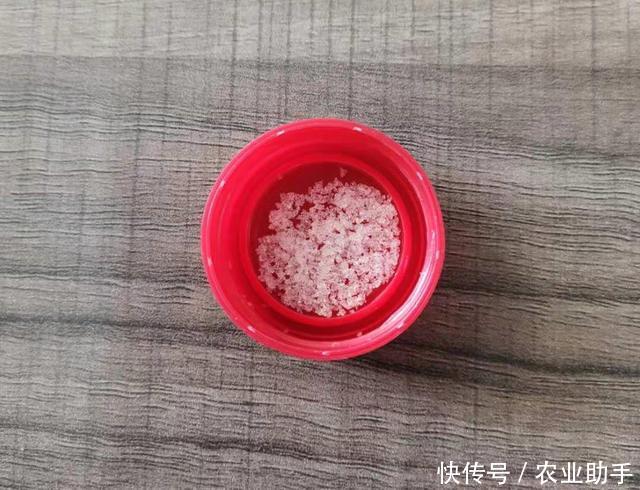 1克磷酸二氢钾怎么量取,兑多少水合适?