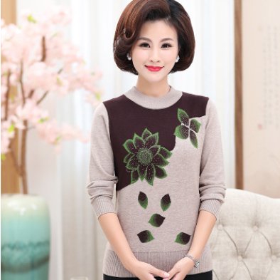 不喜欢穿裙子的妈妈有福了，看到这些打底衫，你肯定会带回去