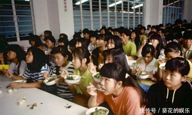  【安身立命】老照片九十年代广东打工仔，安身立命，并非易事