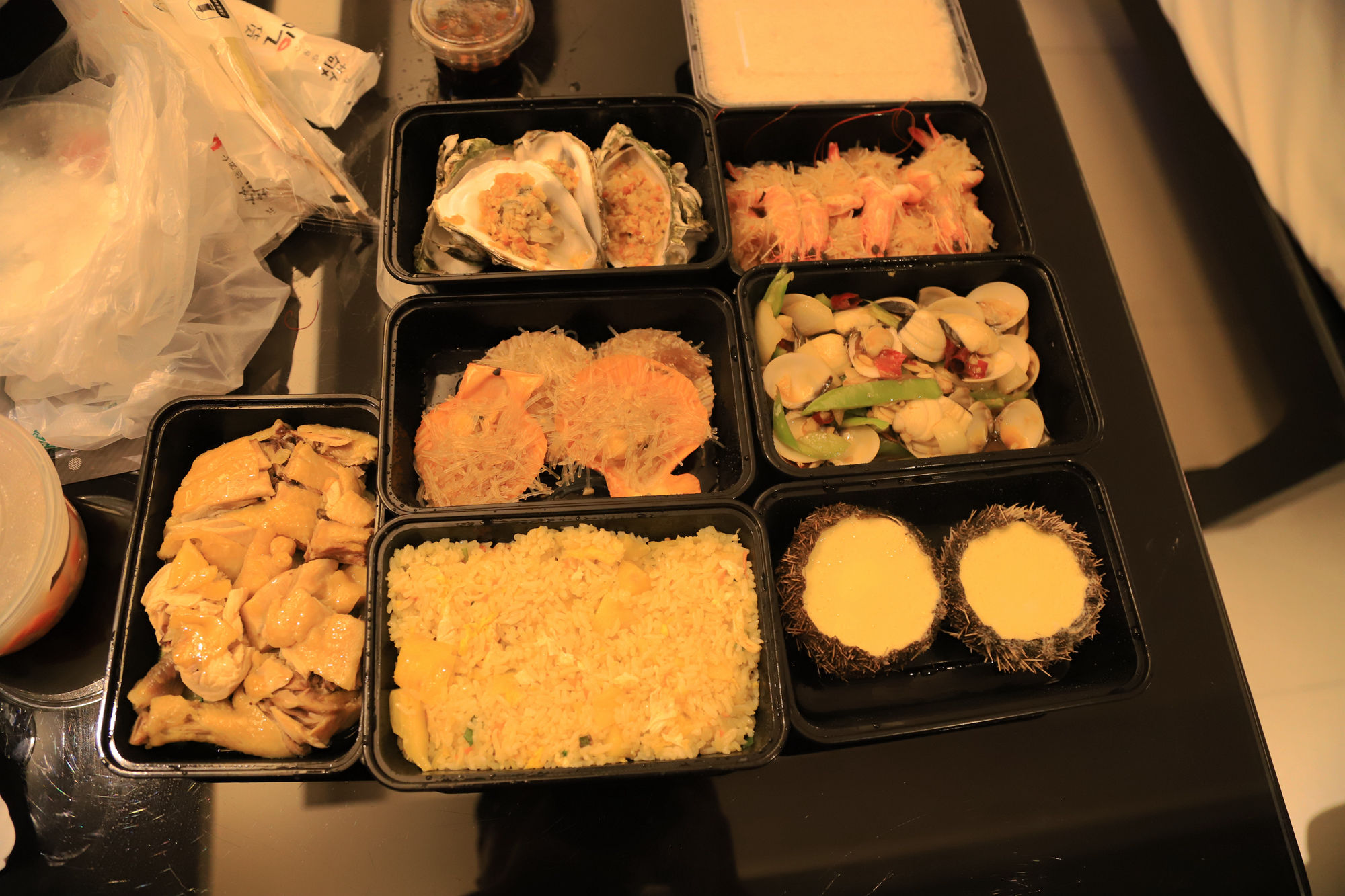 【遇上一座城】请到天涯海角来，一起去看比基尼大长腿的三亚微游