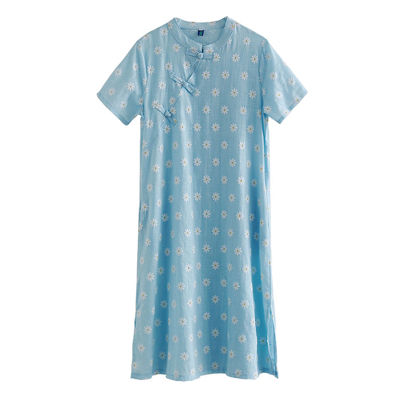 七月的高温高温别傻傻的穿长裤了，今年流行连衣裙，穿上确实洋气