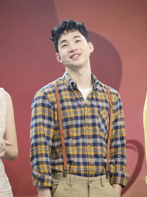 《极限挑战》:同样是小鲜肉,为何黄磊喜欢张艺