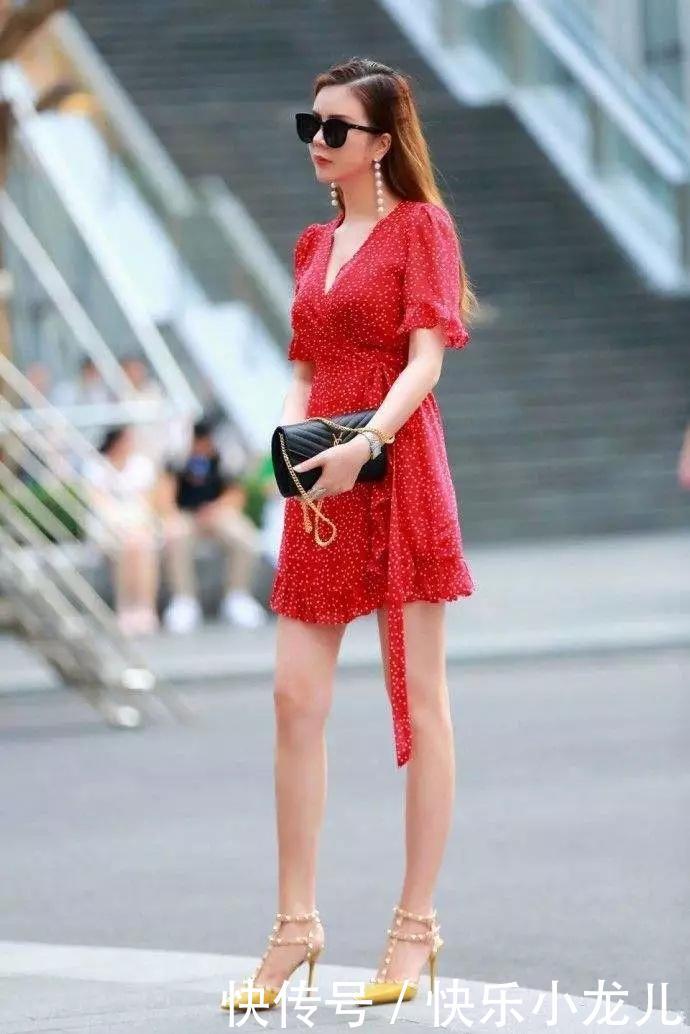  小姐姐■街拍：时尚的高跟鞋，优雅又气质，走到哪里都是焦点