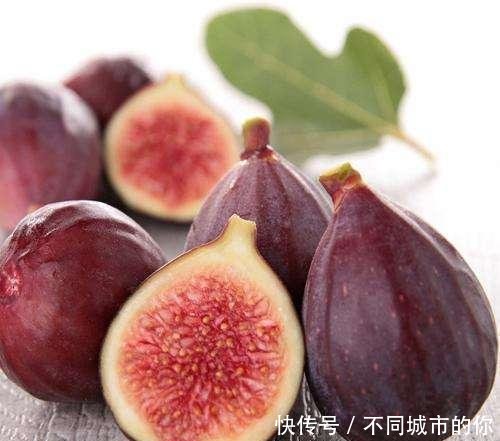  「果实」阳台种了几棵果树，挂果多想吃都能随手摘，好看好养水分十足！