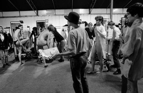 模特走秀时不穿内衣，这个原因你都想不到