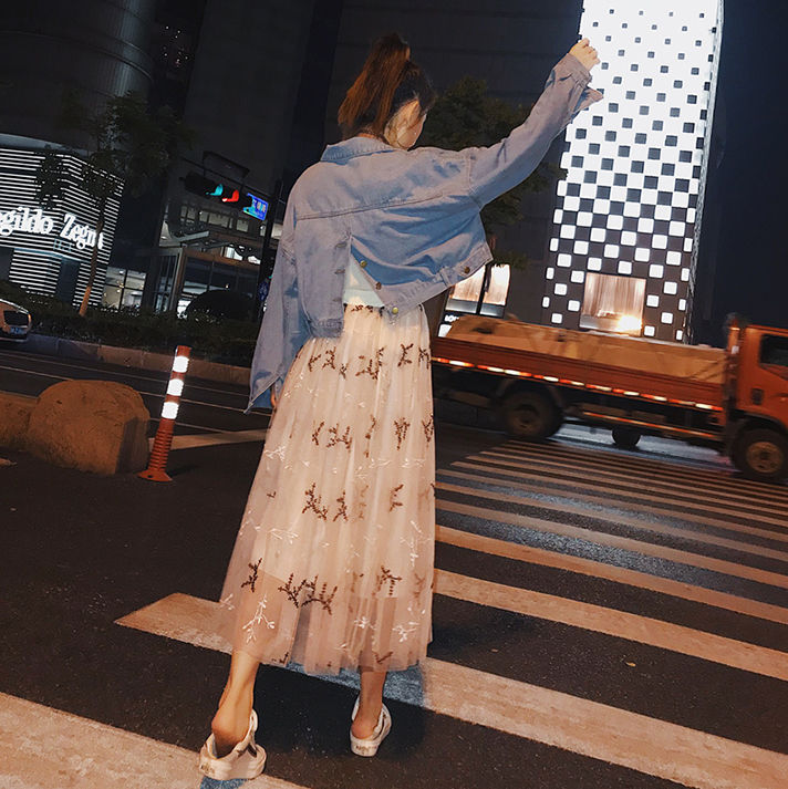 小个子女生搞定穿搭很简单，有几款这样的小套装美颜挑高超女神