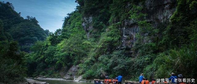 中国最无奈的地级市, 还不如自己一个县有名, 高铁机场都建在县里