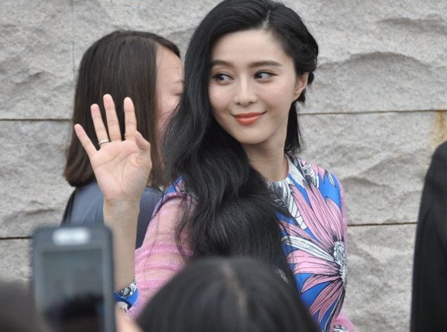 沉默很久范冰冰工作室终于发声，原来停工为了做这事，网友：都是