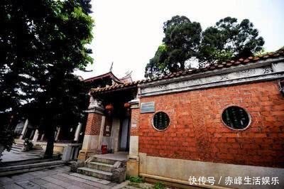 神秘的福建寺庙：院内1300多年来寸草不生，至今无人知道原因