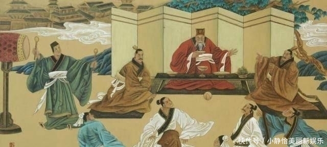「古代足球」今年夏天“足球衣”火了,柳岩,杨幂出街都穿它!时髦性感还凉快