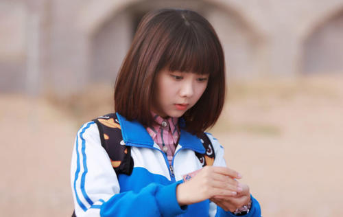 盘点最近流行的“妹妹头”，郑爽、谭松韵、杨紫上榜，但是最服的